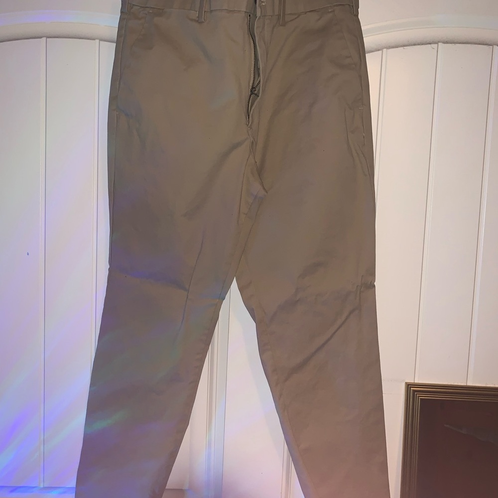 GAP Men's Khaki Chinos